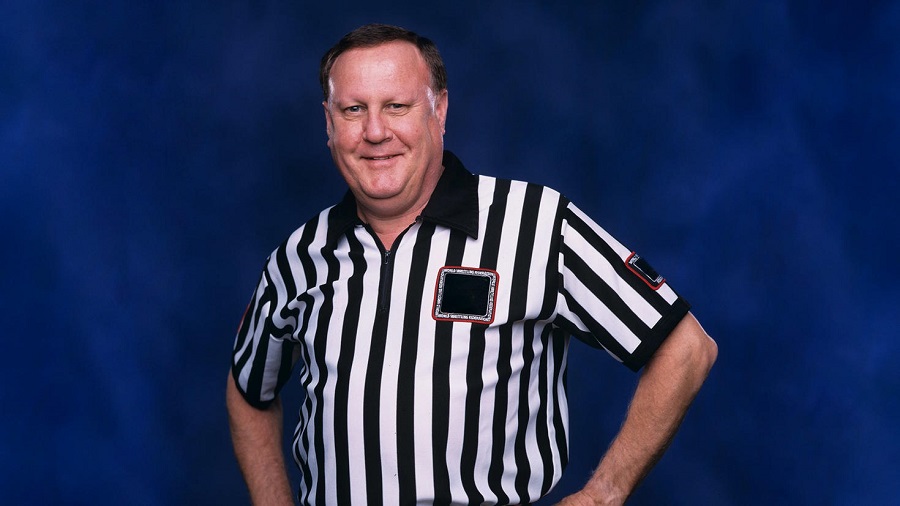 WWE referee Dave Hebner